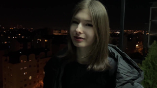 18 летняя Катюха на секс за деньги повелась и стала шлюхой